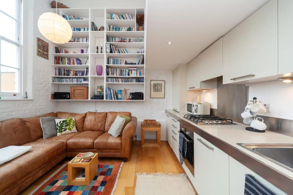 Charming 1 Bedroom Apartment In Old School House London Exterior photo