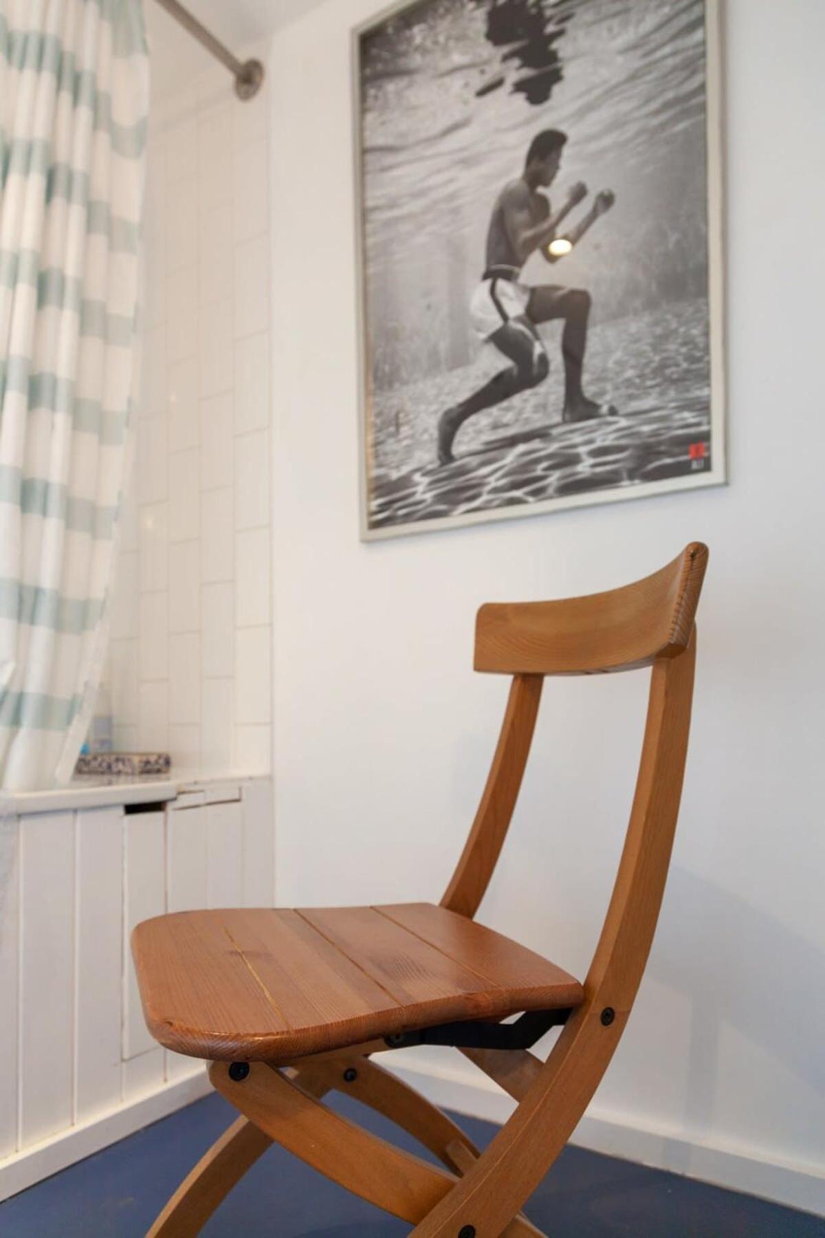 Charming 1 Bedroom Apartment In Old School House London Exterior photo